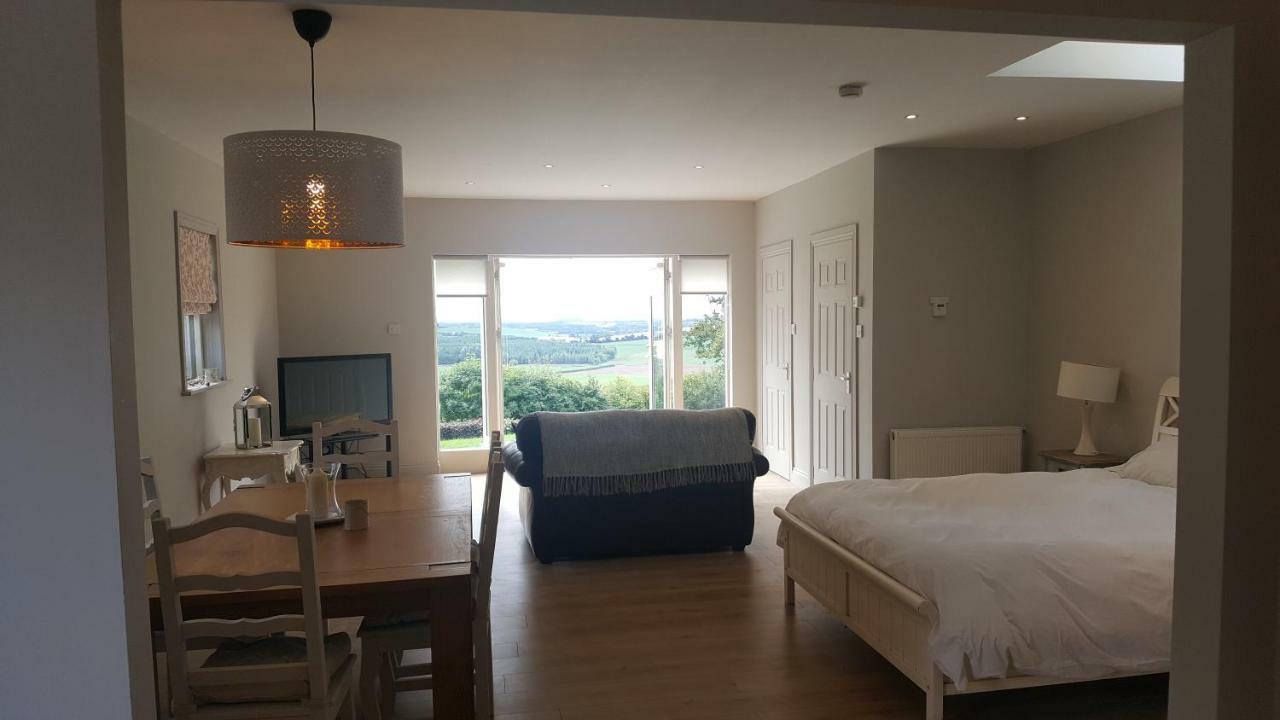 Ballynacarrick UpperBallinacarrick公寓 外观 照片